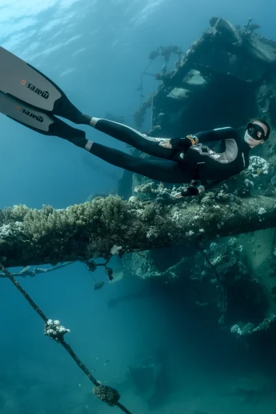 eversoul-freediving-by-shore-01