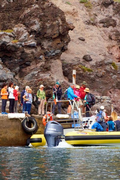 People boarding the boat at Cais do Sardinha and about to start a tour with Madeira Sea Emotions.