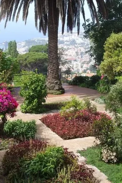 Private Botanical Garden Tour